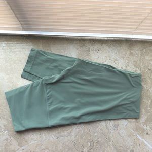 Lululemon Align 28”